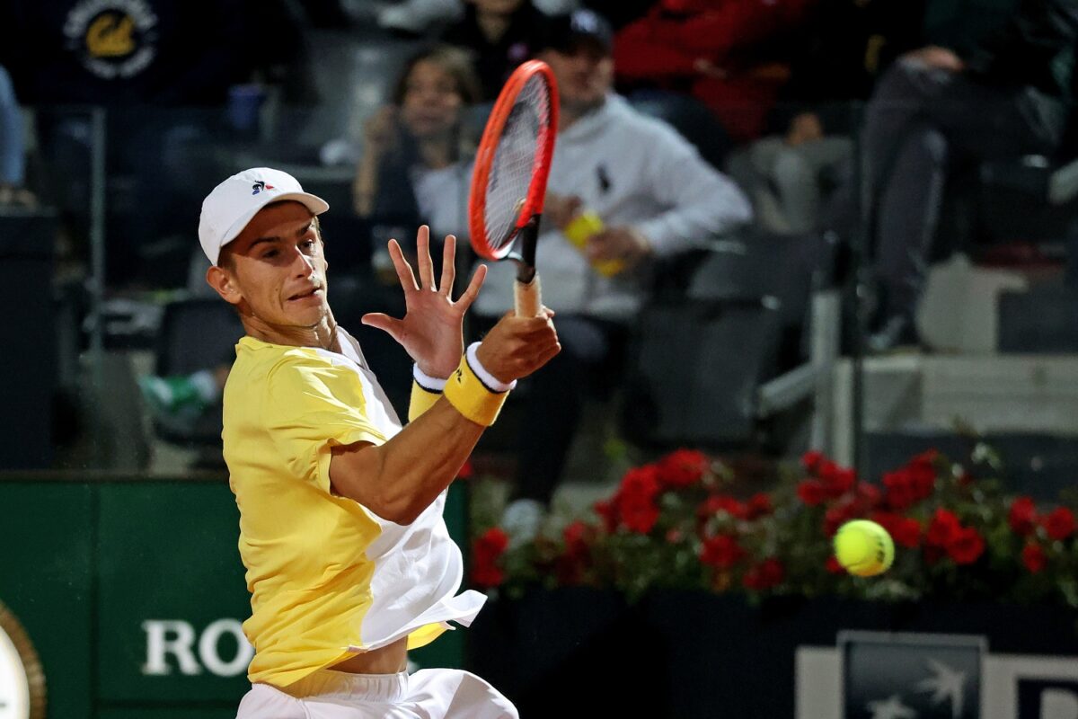 MATTEO ARNALDI SUPERA A DIEGO SCHWARTZMAN EN EL MASTERS 1000 DE ROMA ...