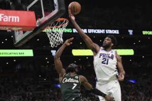 JOEL EMBIID LUCE, 76ERS  SE ACERCAN A LA FINAL