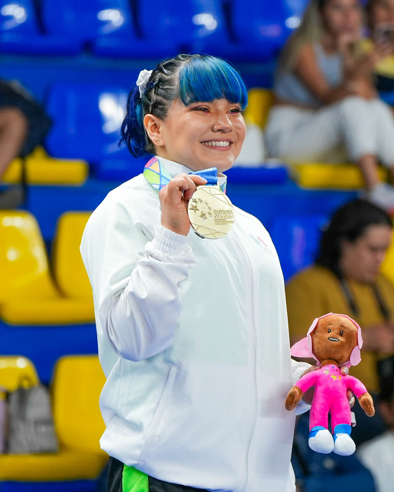 Alexa Moreno y equipo mexicano de gimnasia arrasan en Juegos  Centroamericanos y del Caribe - AS México