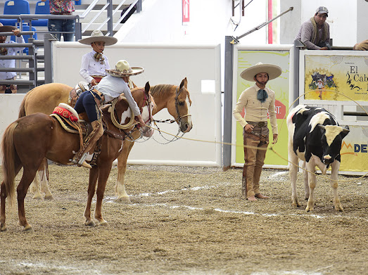 FINALISTAS CHARRO COMPLETO NACIONALITO