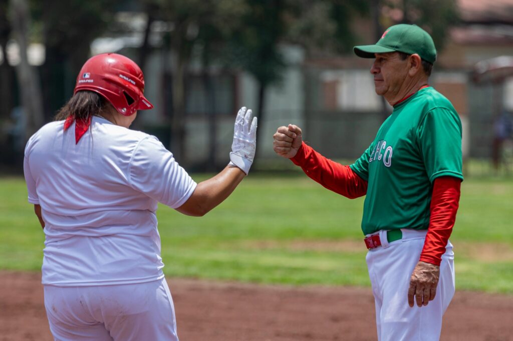 CONFIANZA SELECCIÓN FEMENIL BEISBOL