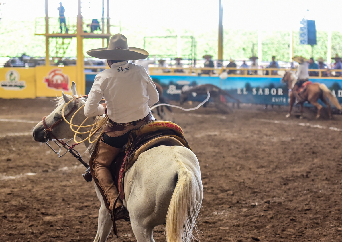 UNIDOS DE HIDALGO Y PERRON 