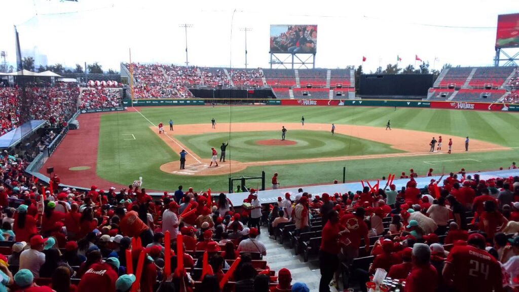 SARAPEROS SE LLEVAN LA SERIE TRAS DERROTAR A LOS DIABLOS