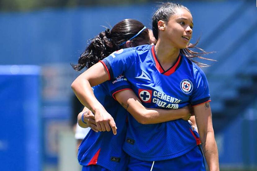 CLÁSICO FEMENIL AMÉRICA VS CHIVAS