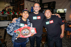 “CEJITAS” VALLADARES VIAJÓ A JAPÓN PARA DEFENDER SU CINTURÓN