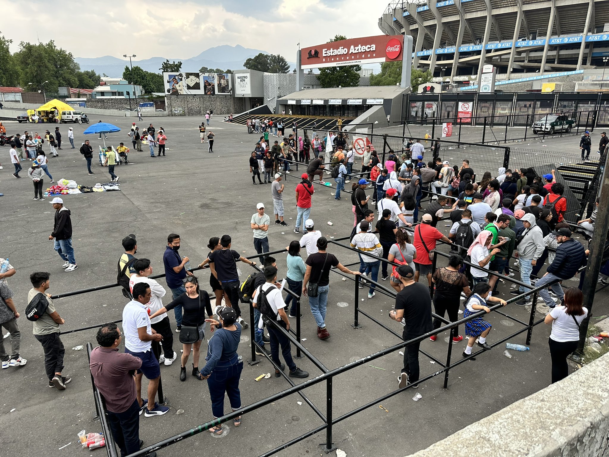 AMÉRICA VS PUMAS