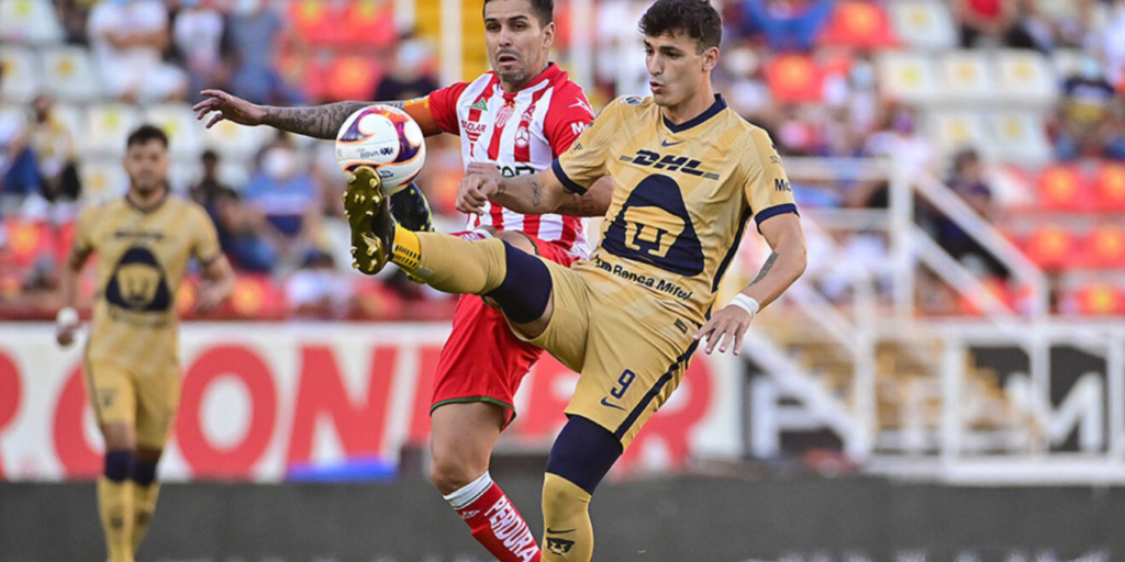 NECAXA VS PUMAS