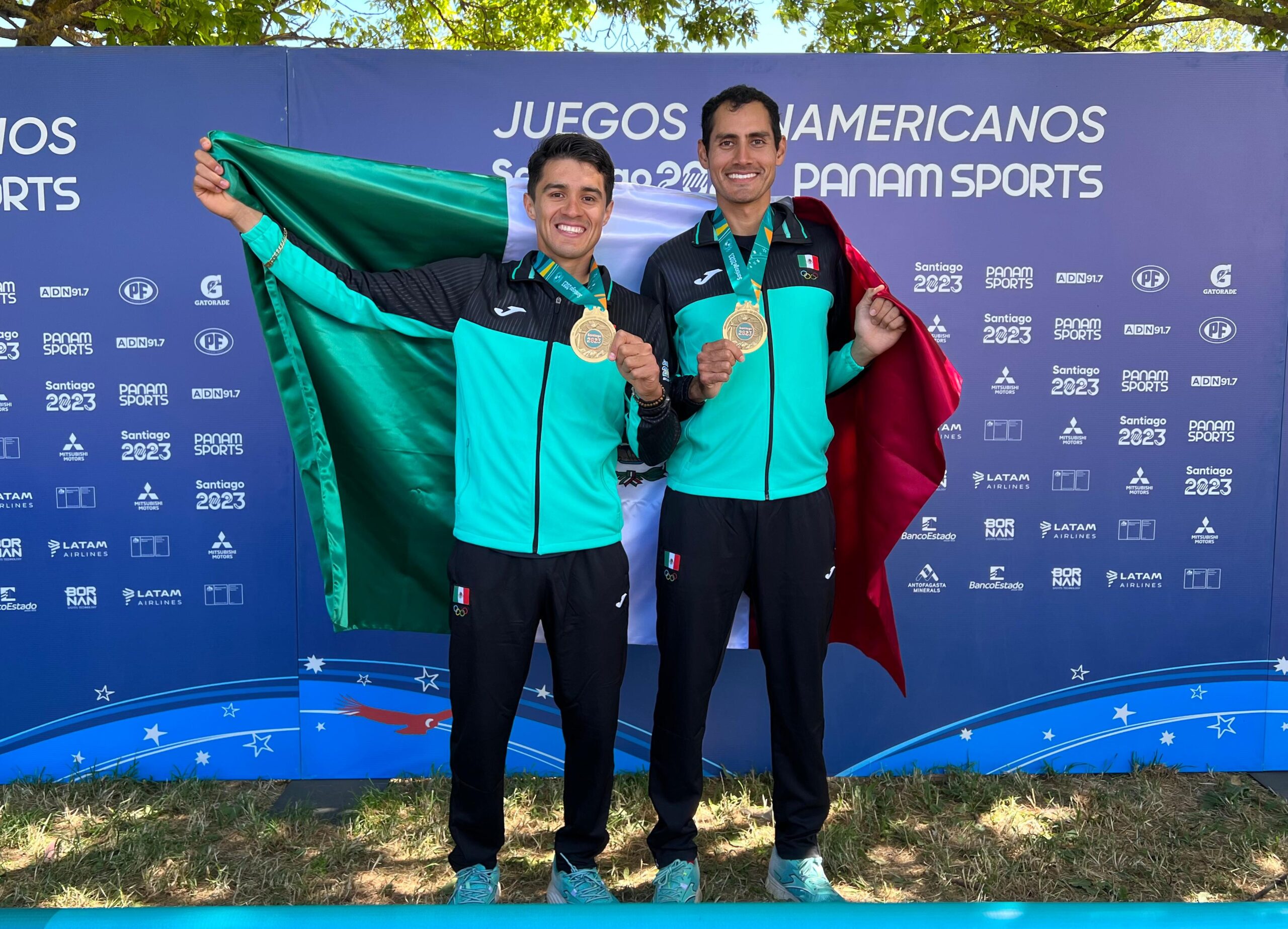 ORO Y BRONCE PARA REMO 