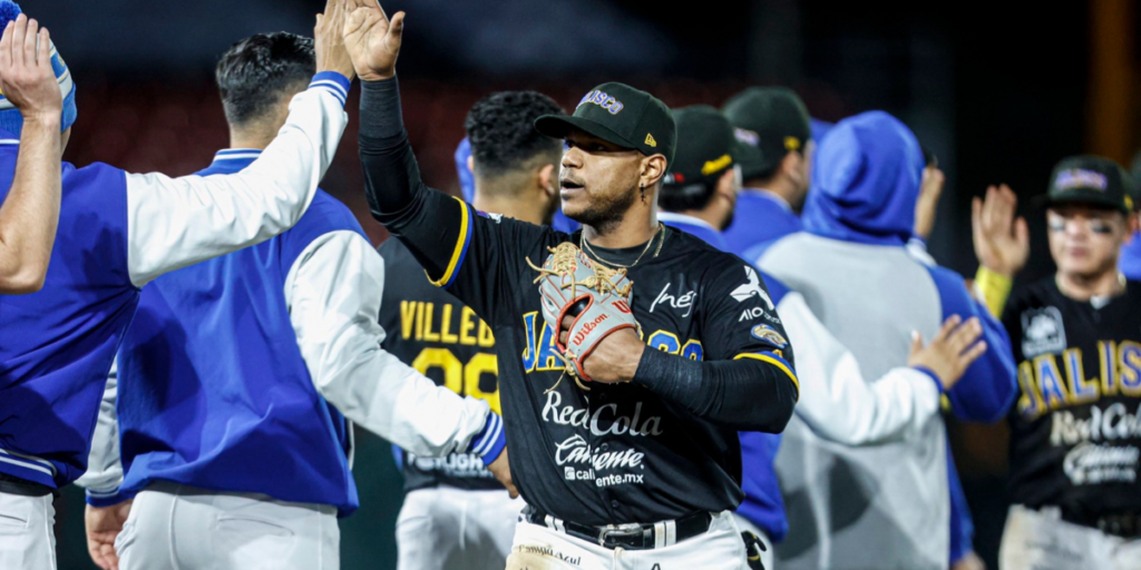 CHARROS VENCE A CAÑEROS