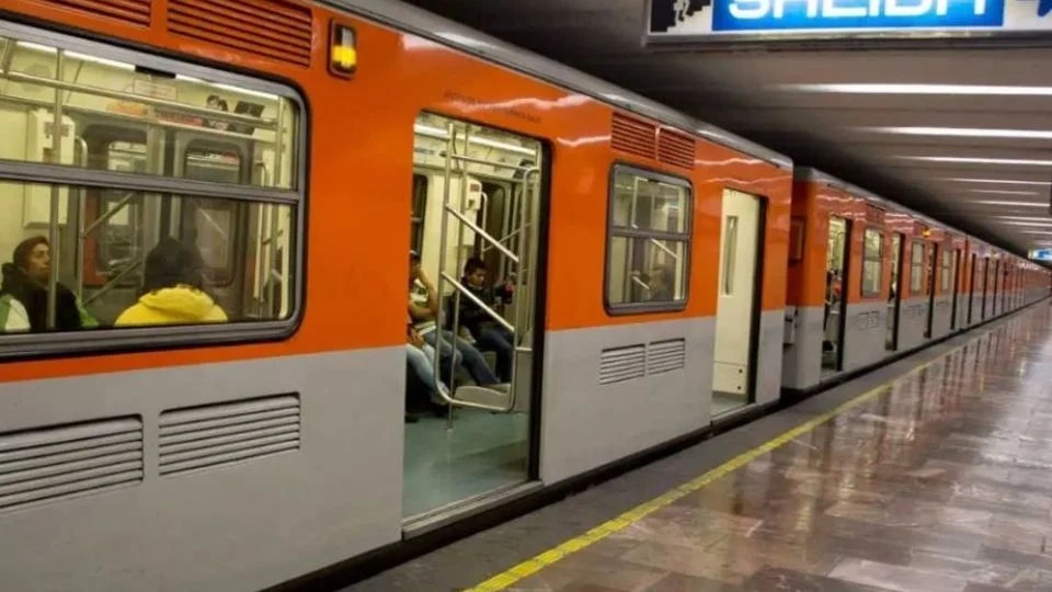 METRO AMPLIARÁ HORARIO 