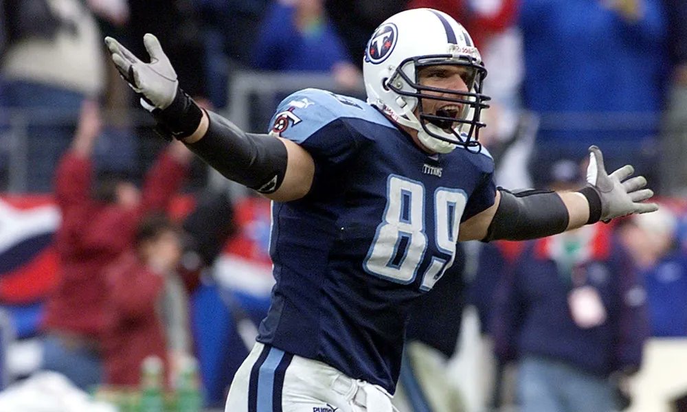 FALLECE LEYENDA DE LA NFL; FRANK WYCHECK