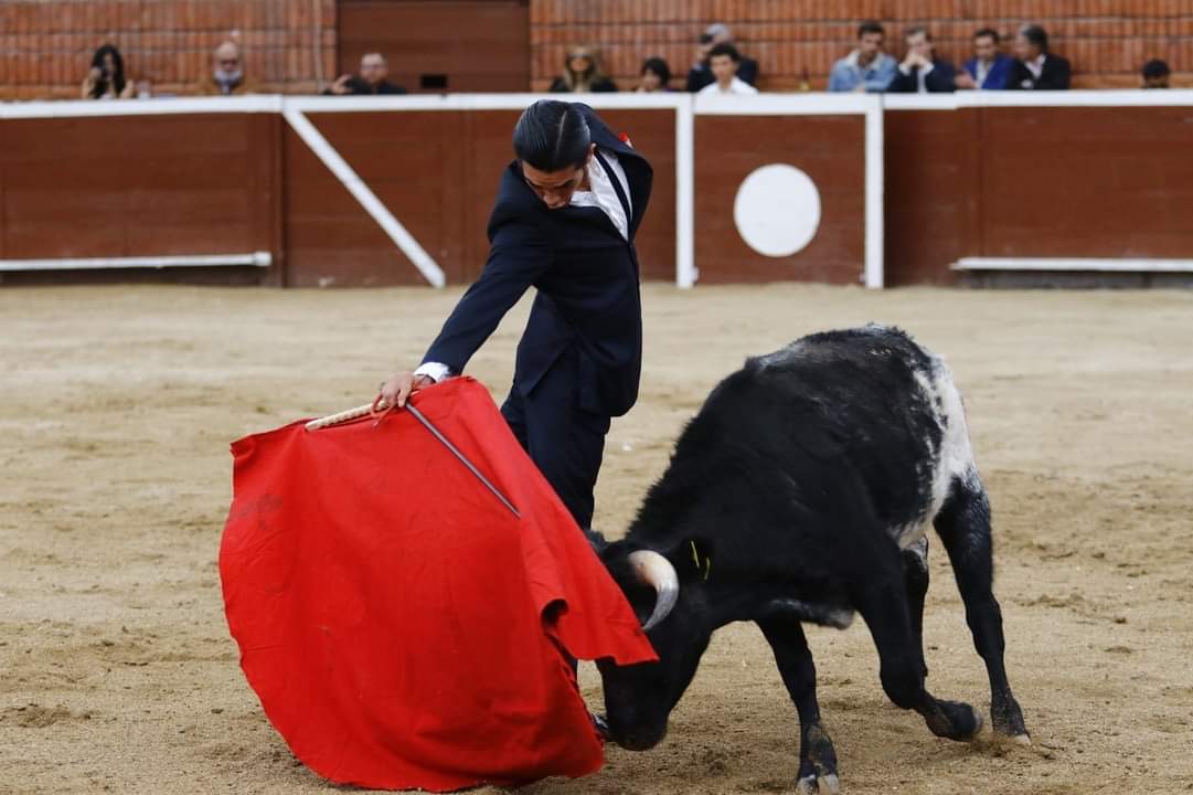 ÁNGELES TAURINOS INCIA ACTIVIDADES BENÉFICAS