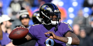 LAMAR JACKSON FIGURA COMO EL FAVORITO A SER EL JUGADOR MÁS VALIOSO DE LA NFL