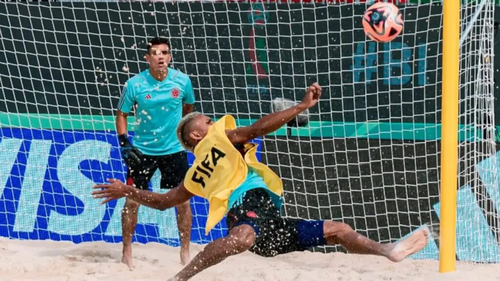 ARRANCA MUNDIAL DE FUTBOL PLAYA EN DUBÁ