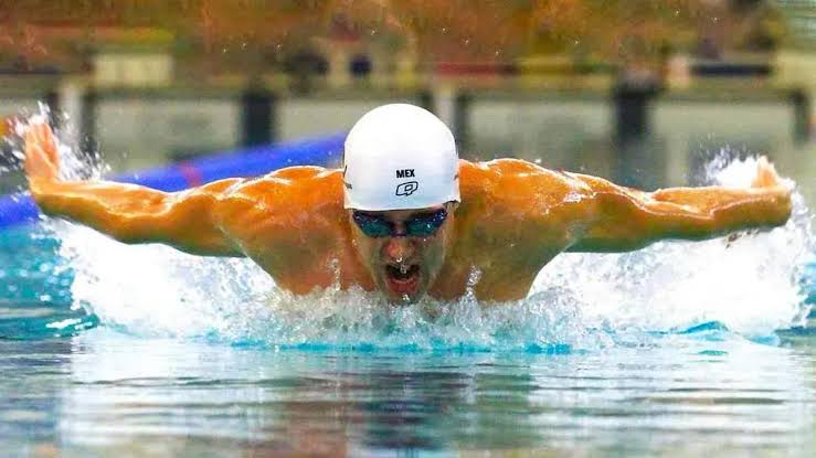 ¡RÉCORD NACIONAL! NADADORES MEXICANOS BRILLAN EN EL MUNDIAL DE NATACIÓN