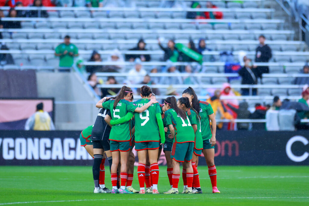 BRASIL ELIMINA A MÉXICO DE LA COPA ORO W
