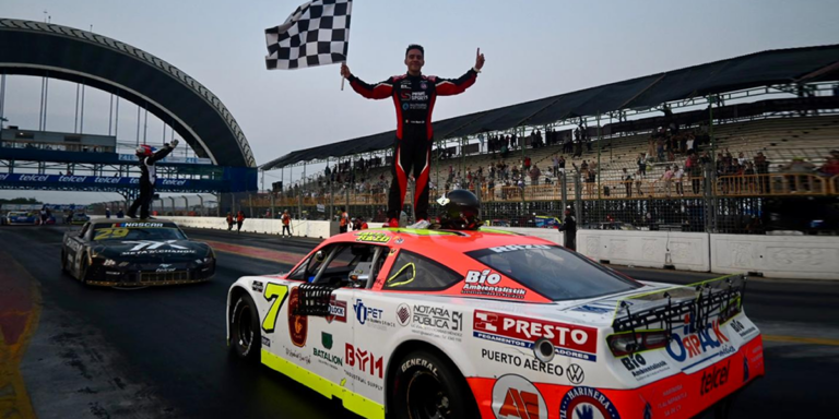 XAVI RAZO LIDERA EL CAMPEONATO DE NASCAR MÉXICO SERIES