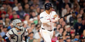 LOS MEDIAS ROJAS GANARON EL TERCER JUEGO Y SE LLEVARON LA SERIE FRENTE A LOS YANKEES