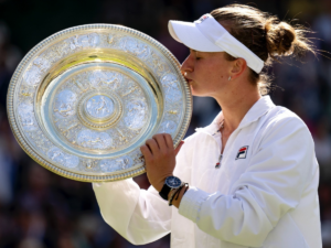 ¡Krejcikova campeona de Wimbledon!