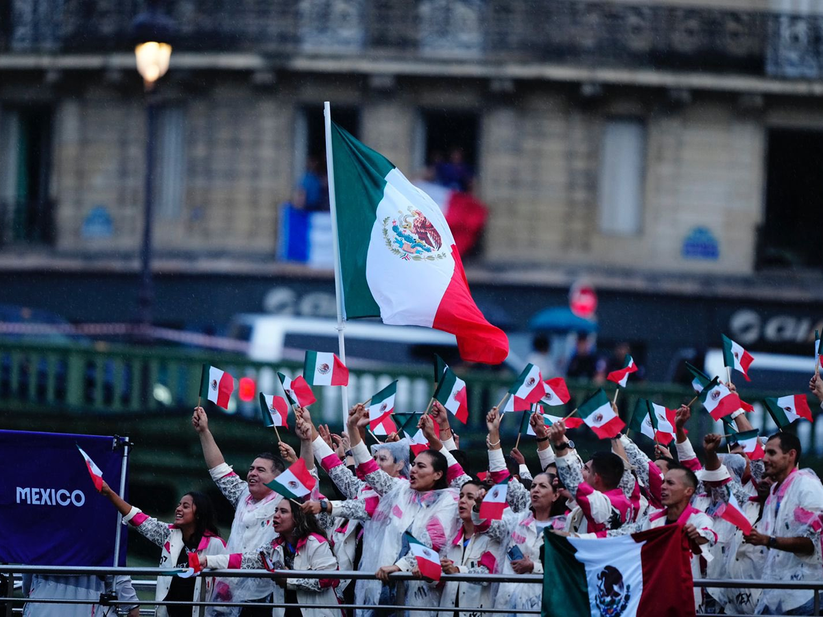 México en la ceremonia de inauguración de los Juegos Olímpicos de París 2024