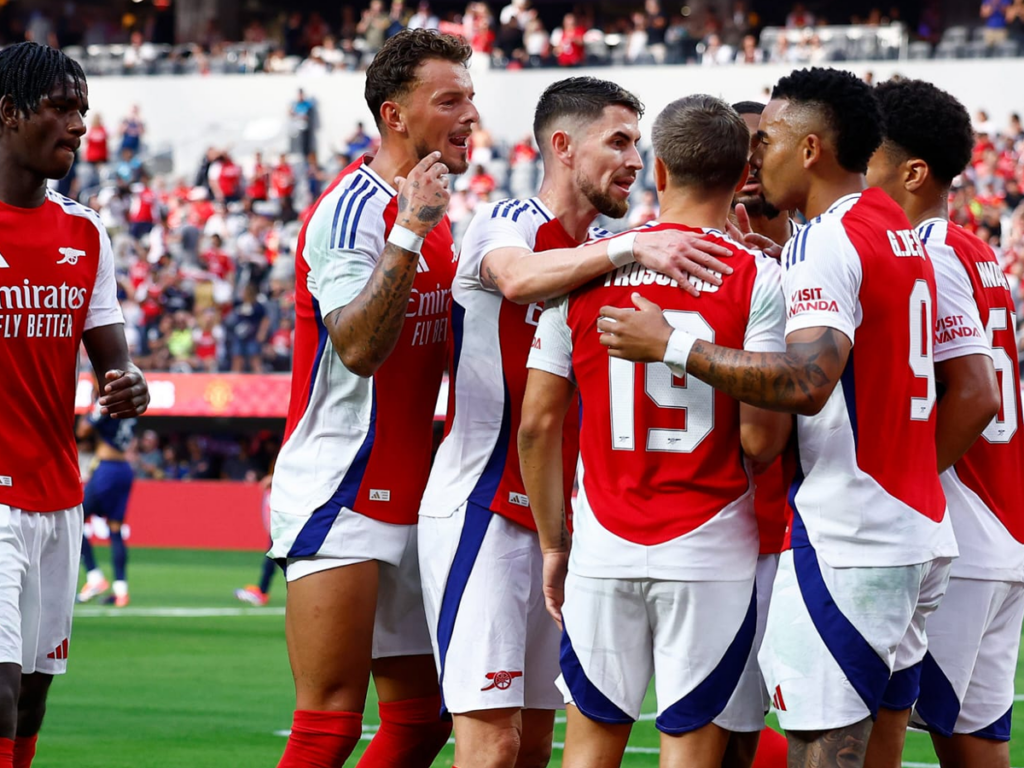 En partido amistoso, Arsenal venció al Manchester United