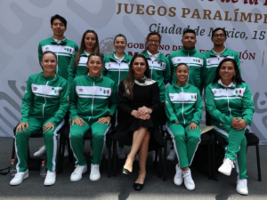 María Espinoza trabaja ejercicios de visualización con selección nacional de para taekwondo rumbo a París 2024