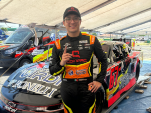 ¡ANDRIK DIMAYUGA, A LA CAZA DEL TÍTULO EN NASCAR CHALLENGE 2024!