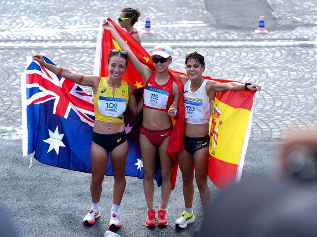 Oro para China en marcha femenino