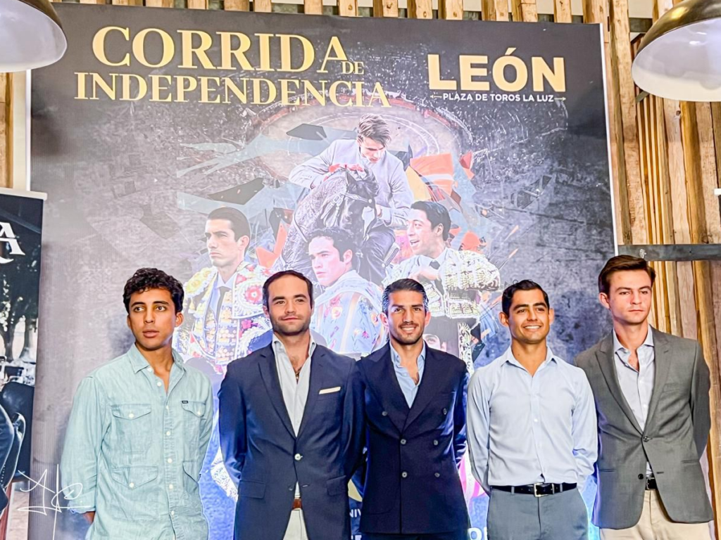 Dan pormenores de la corrida de independencia en León, Gto.