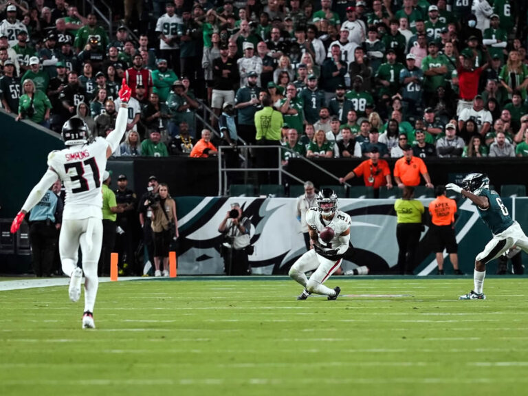 Falcons contra los Eagles