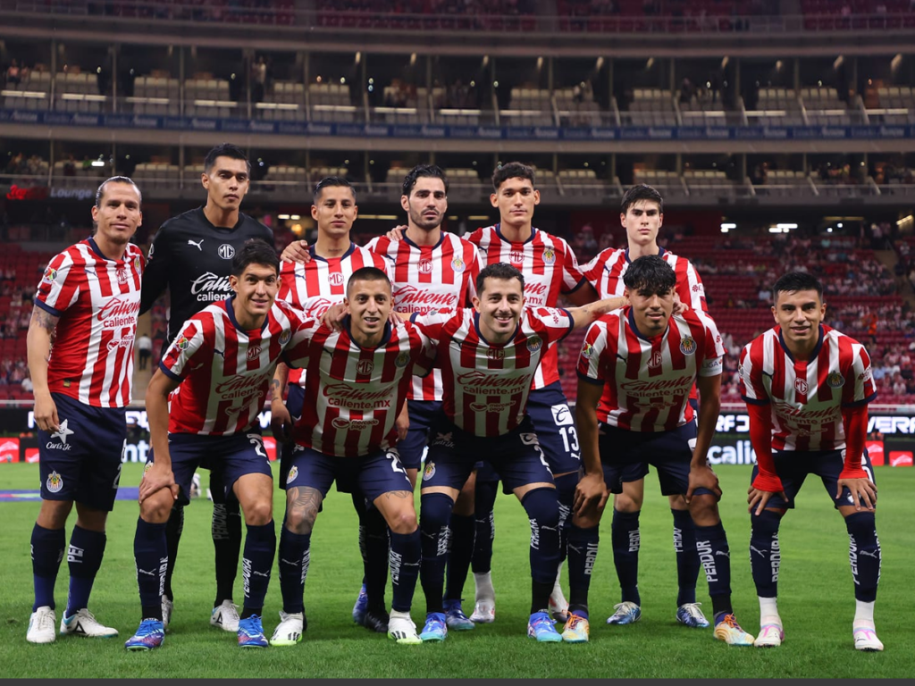 Chivas logró mantener su invicto como local venciendo a León