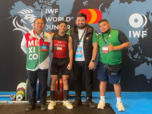 México inició su actuación en el Mundial Juvenil de Halterofilia
