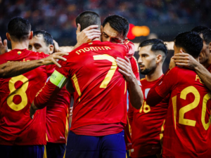 España venció a Serbia y mantiene su invicto en la Nations League