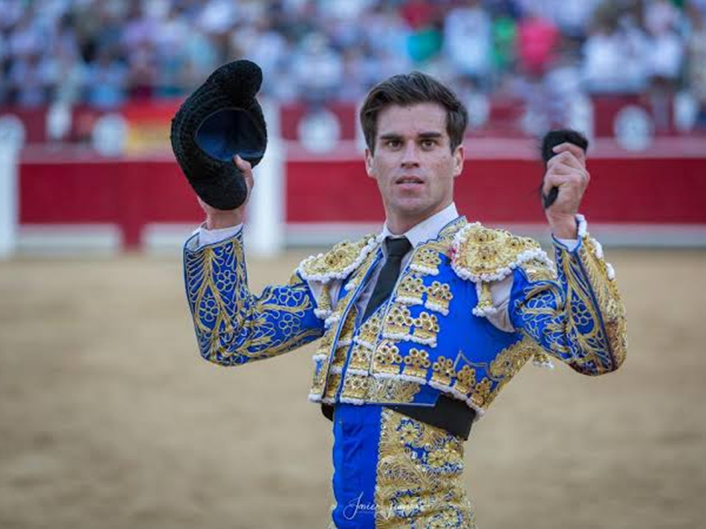 Rubén Pinar, matador de toros, finaliza su relación con apoderados