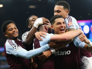 ¡Invictos! Aston Villa venció al Bologna y se colocó como líder de la Champions League