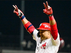 Robinson Canó fue nombrado el jugador más valioso de la temporada 2024 de la Liga Mexicana de Beisbol