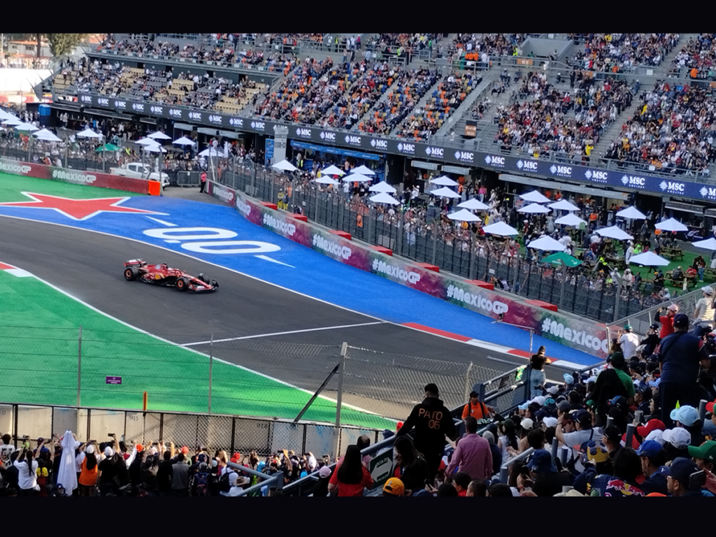 Ferrari al frente de la Práctica Libre 2 en el GP de México