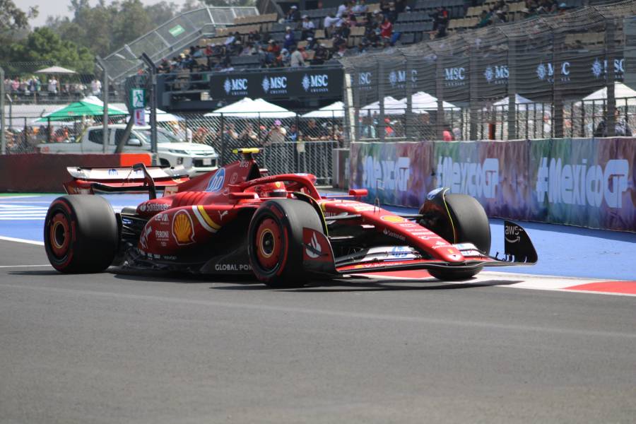 Ferrari al frente de la Práctica Libre 2 en el GP de México