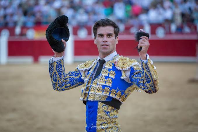 Rubén Pinar, matador de toros, finaliza su relación con apoderados