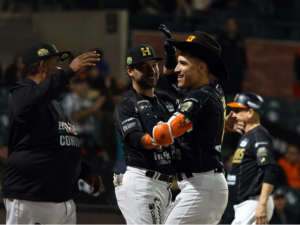 Naranjeros Hermosillo vs Algodoneros