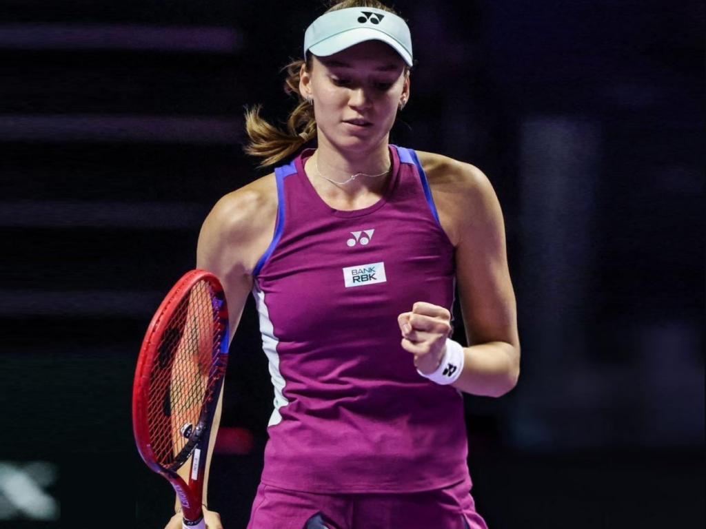 Elena Rybakina derrotó a Aryna Sabalenka en la WTA Finals