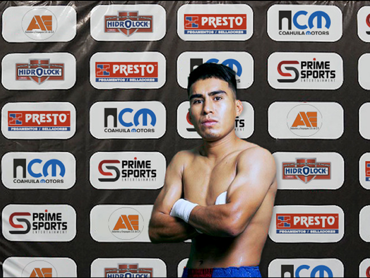 Daniel "Cejitas" Valladares en el ring durante una pelea