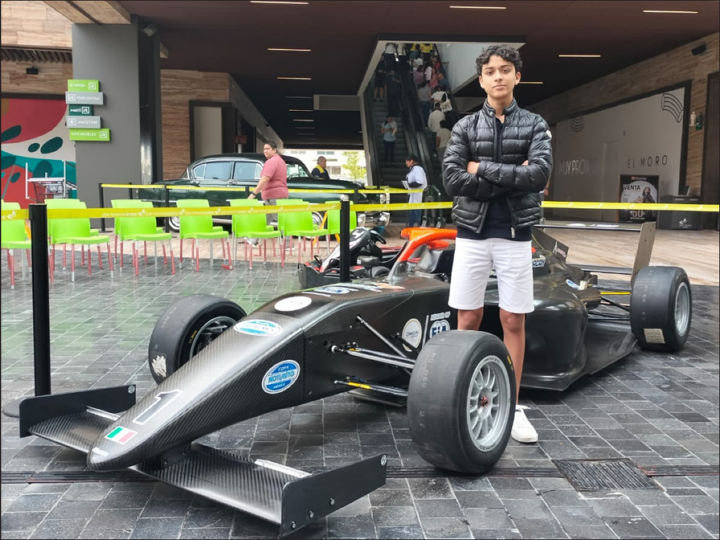 HELIO MEZA BRILLÓ EN LA CARRERA 3 DE LA FIA F4 NACAM