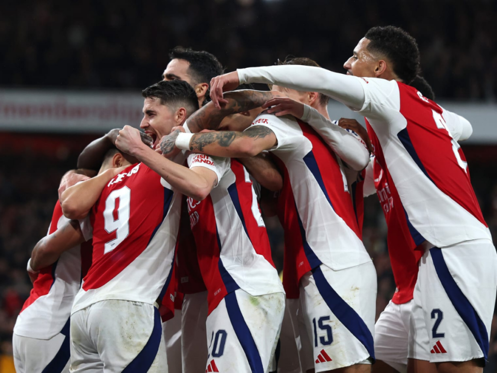 Arsenal, Newcastle y Liverpool pasaron a semis de la Carabao Cup