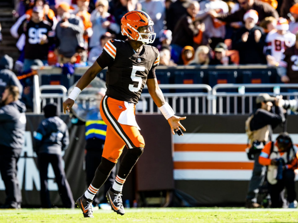 Browns cambiará de mariscal para su siguiente partido