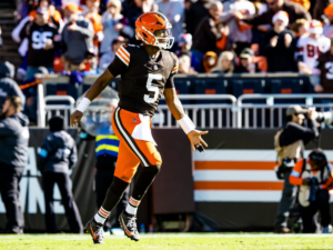 Browns cambiará de mariscal para su siguiente partido