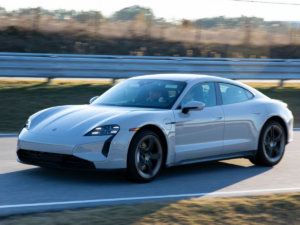 NUEVO PORSCHE TAYCAN REVOLUCIONA MÉXICO 🚗⚡🔥(IMAGES NEWSROOM.PORSCHE.COM)