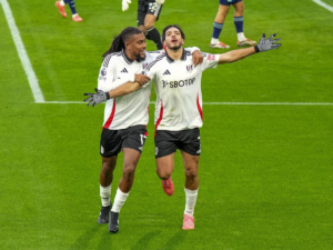 Raúl Jiménez scored his fifth league goal in Fulham’s draw against Arsenal