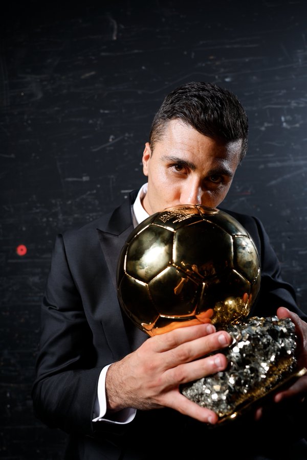 Rodri Balón de Oro/Imagen: X (@Ballondor)