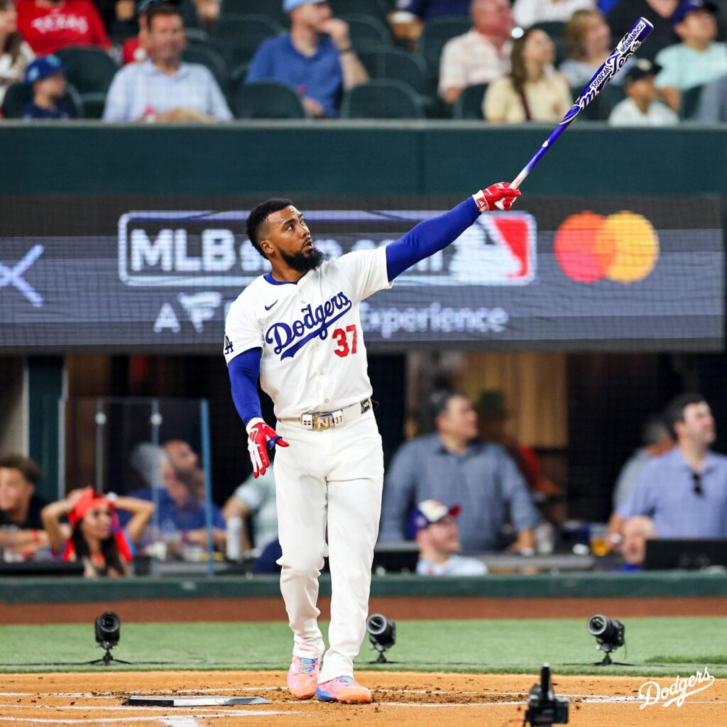 Teoscar quería seguir con Dodgers/Imagen: X (@Dodgers)